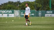 Diogo Sousa (guarda-redes/19 anos)