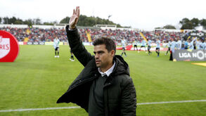 Tiago Fernandes em ação no banco do Sporting