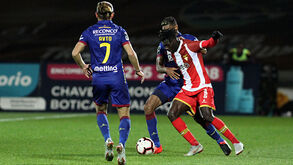 A crónica do Chaves-Aves, 1-2: Fugir da lanterna em alta velocidade 