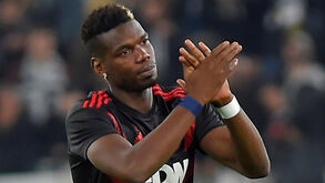 Pogba ficou 'preso' no antidoping e perdeu voo de regresso a Manchester