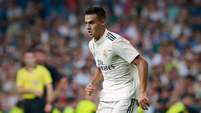 Reguilón passou noite na casa de banho antes de brilhar pelo Real Madrid