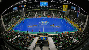 Top europeu volta à casa de partida