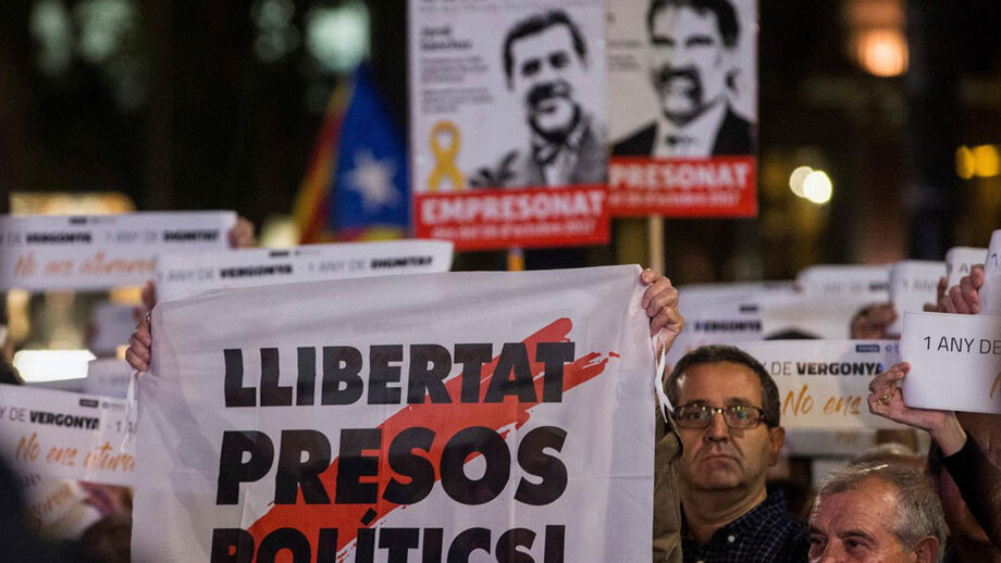 Ministério Público da Catalunha pede penas de prisão para independentistas
