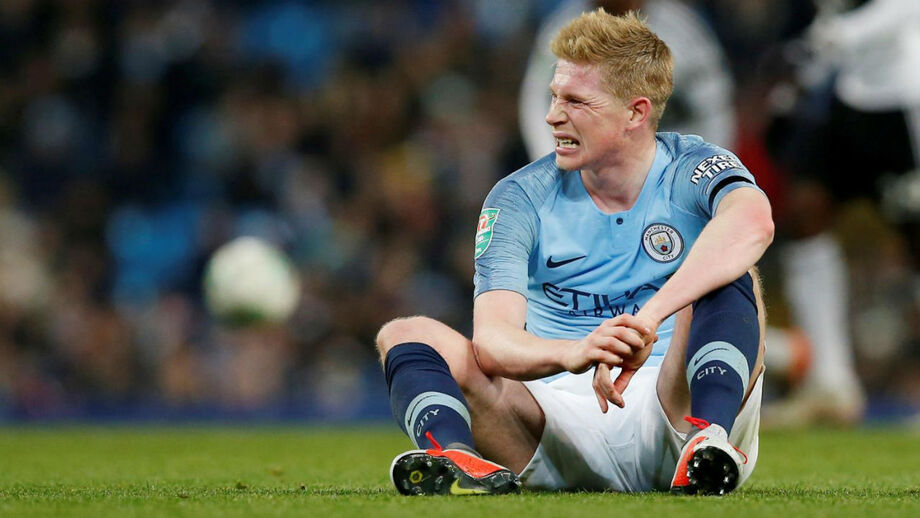 Kevin De Bruyne volta a parar por lesão entre