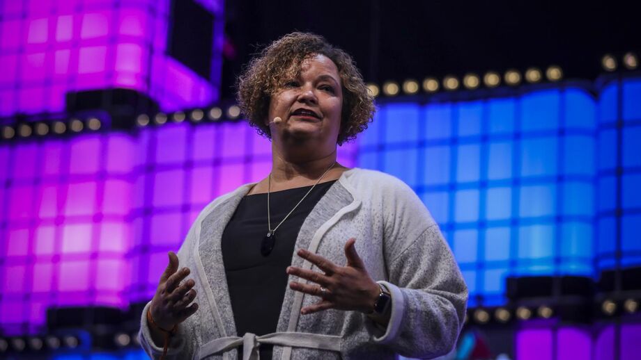Web Summit : Apple alerta que