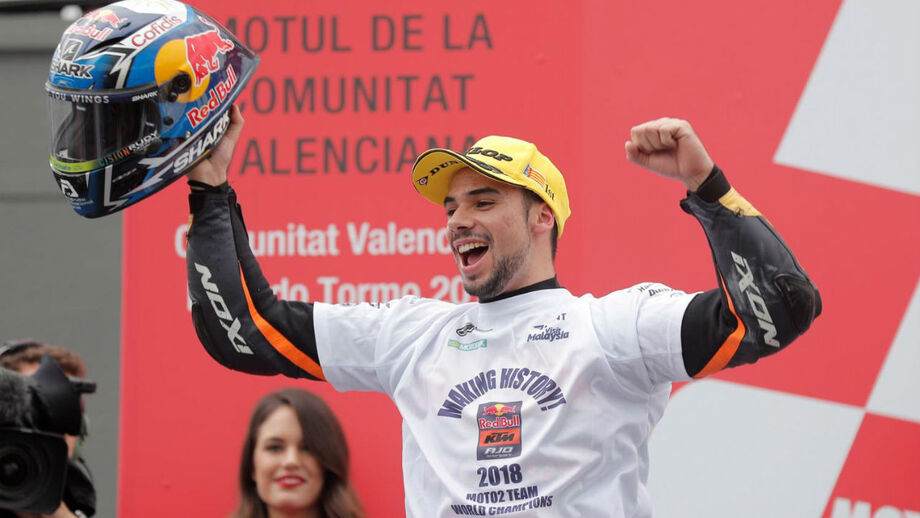 Miguel Oliveira ganha em Valência a sua última prova no Mundial de Moto2