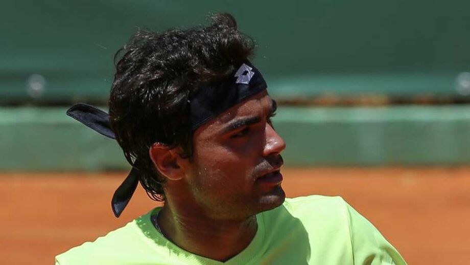 Frederico Silva passa primeira ronda do challenger de Pune