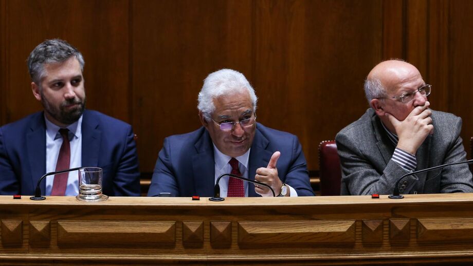 Geringonça e PAN aprovam último Orçamento da legislatura