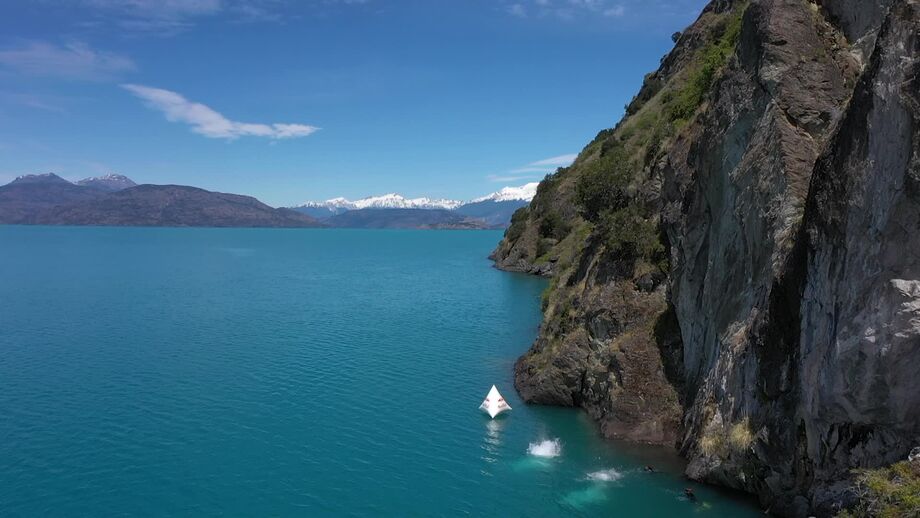 Campeões do Red Bull Cliff Diving à aventura na Patagónia
