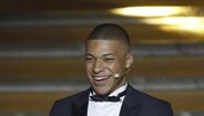 Mbappé (Paris SG/19 anos)