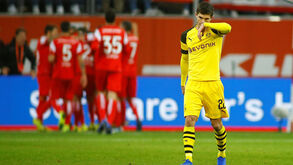 Borussia Dortmund surpreendido em casa do antepenúltimo