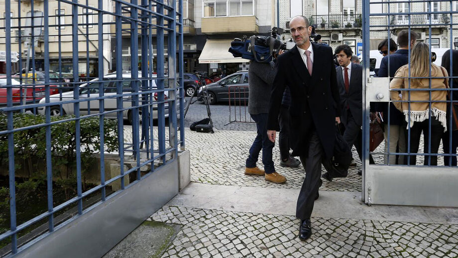 E-toupeira: Defesa diz não haver indícios para levar SAD do Benfica a julgamento