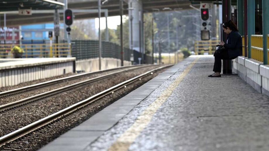 Greve na CP deixa o País sem comboios nem serviços mínimos