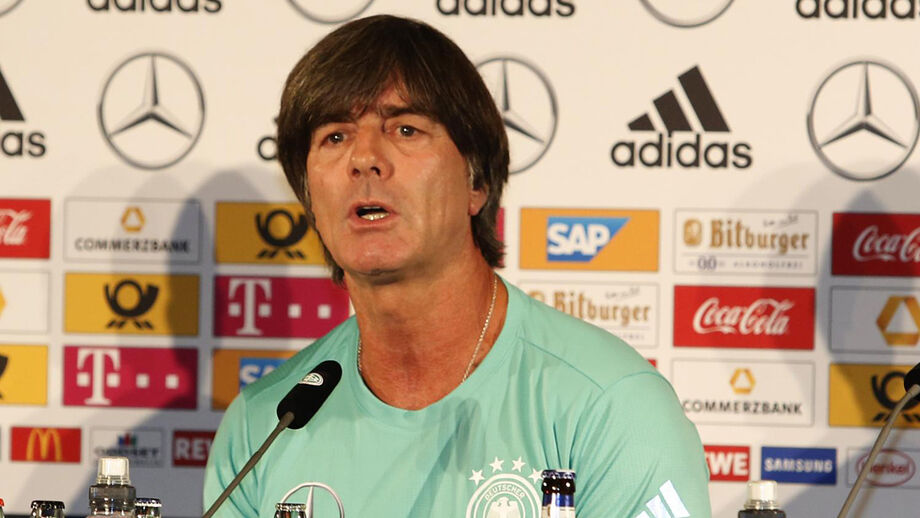 Joachim Löw 'pisca o olho' ao Real Madrid: «É interessante para qualquer treinador»