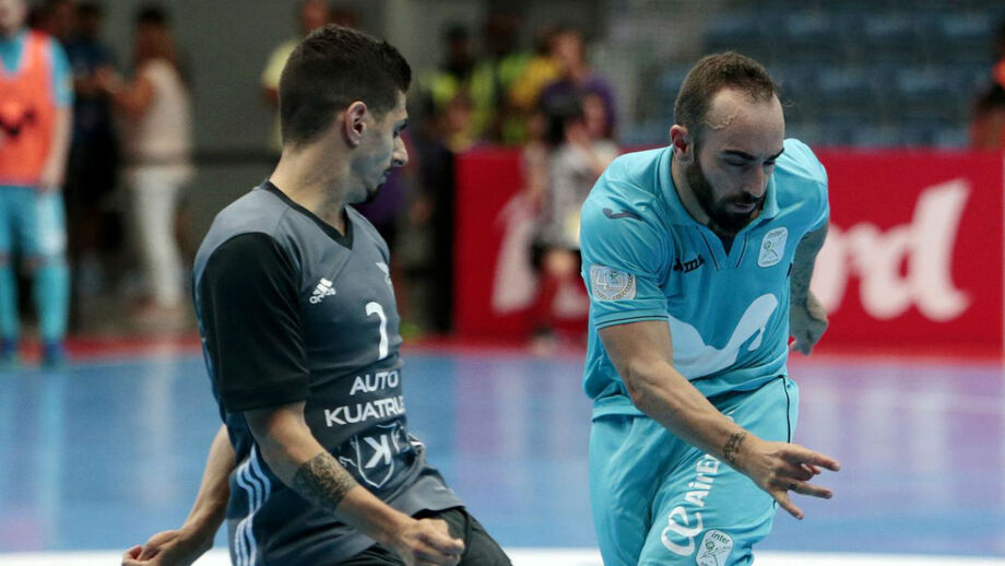 Ricardinho e Bruno Coelho candidatos ao prémio de melhor do Mundo