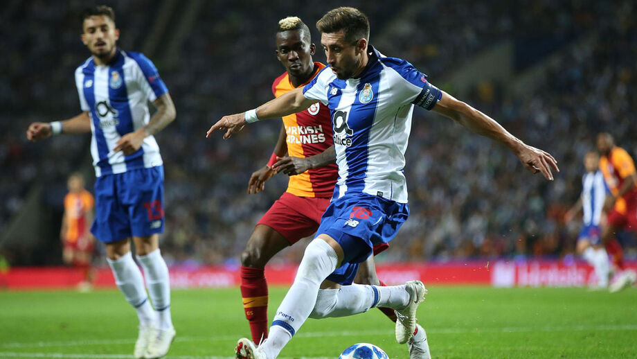 Já há onzes oficiais para o Galatasaray-FC Porto