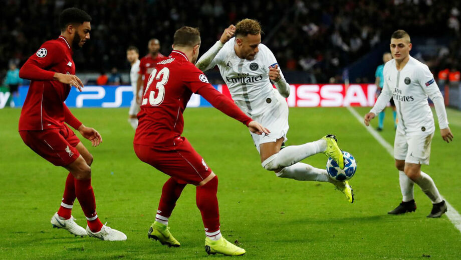 Neymar: «O mais difícil é driblar um cone parado»
