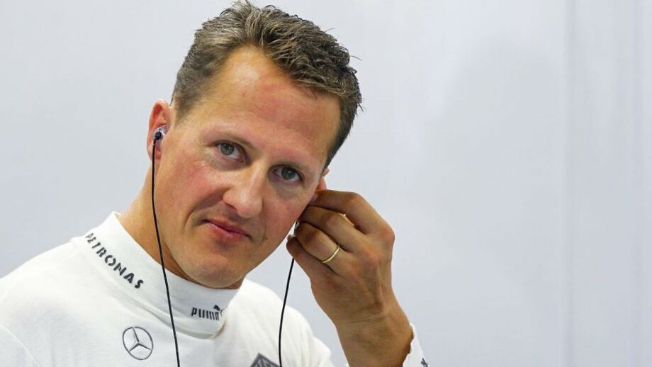 Jornal britânico avança que Michael Schumacher não está acamado
