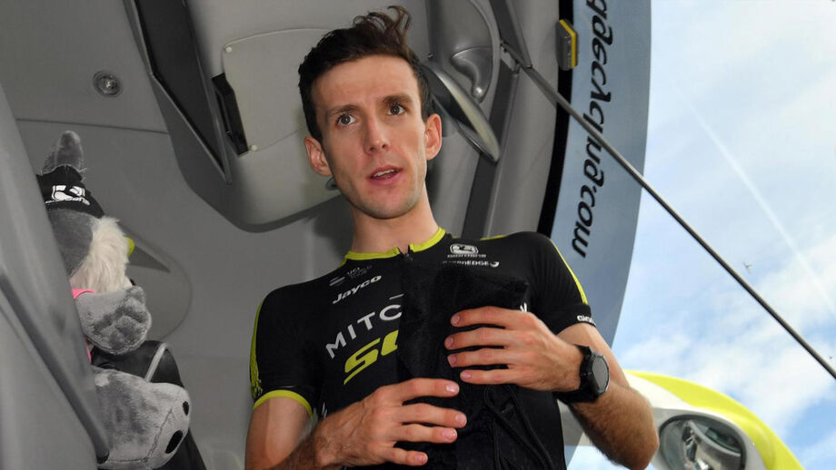 Simon Yates vai disputar Volta a Itália