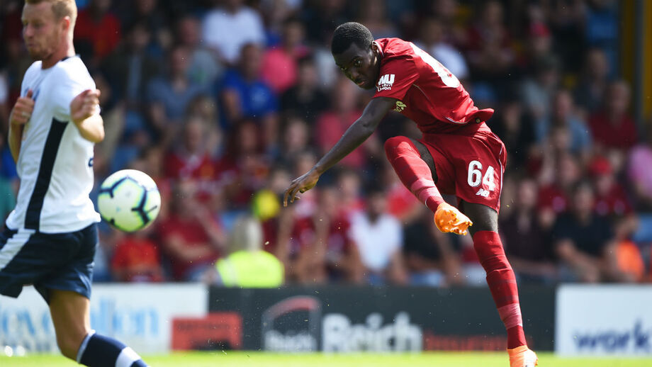 Mercado em direto: Jovem do Liverpool na mira do Sporting e Lisandro pode ser 'devolvido'
