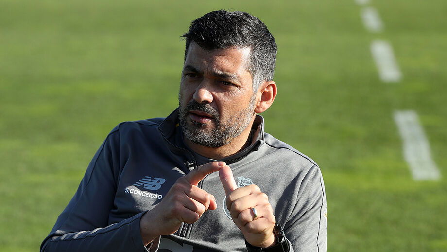 Sérgio Conceição: «Acho que falta alguma proteção aos árbitros»