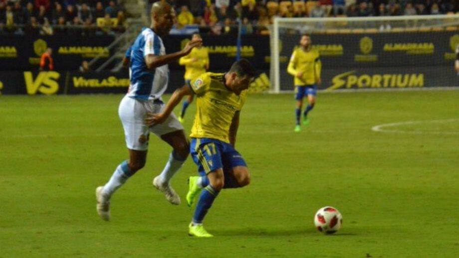 Mercado ao minuto: Viviano fala sobre o seu futuro e Agra regressa ao Benfica