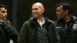 Keizer: «Troféu dá confiança mas o mais importante é a Liga»