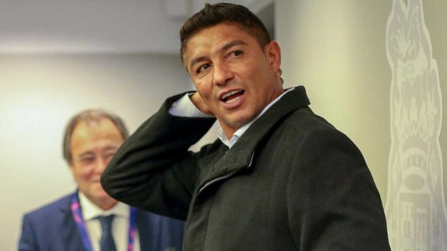 Humorista finge ser agente de André Almeida e tenta vendê-lo a Mário Jardel