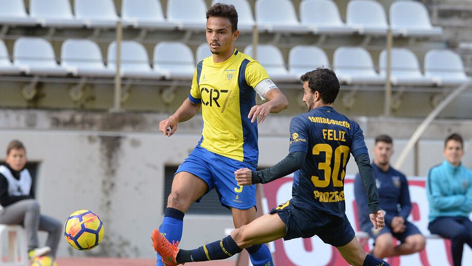 Allef contratado para dar solidez