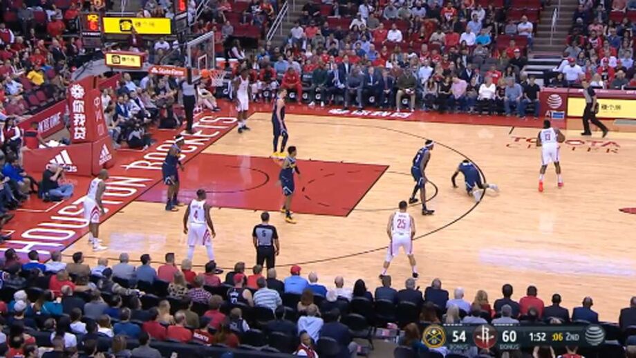 NBA: James Harden 'humilha' Jamal Murry e faz triplo na perfeição