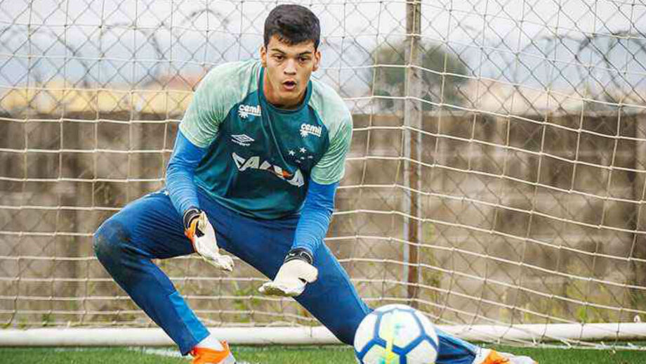 Gigantes ingleses disputam prodígio brasileiro de 18 anos