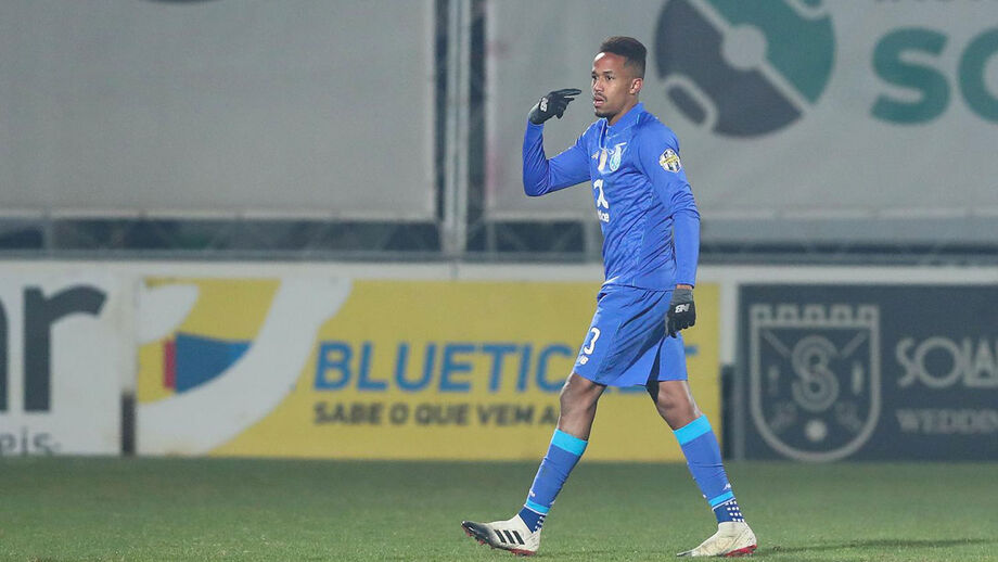 Imprensa espanhola garante que Militão é objetivo do Real Madrid
