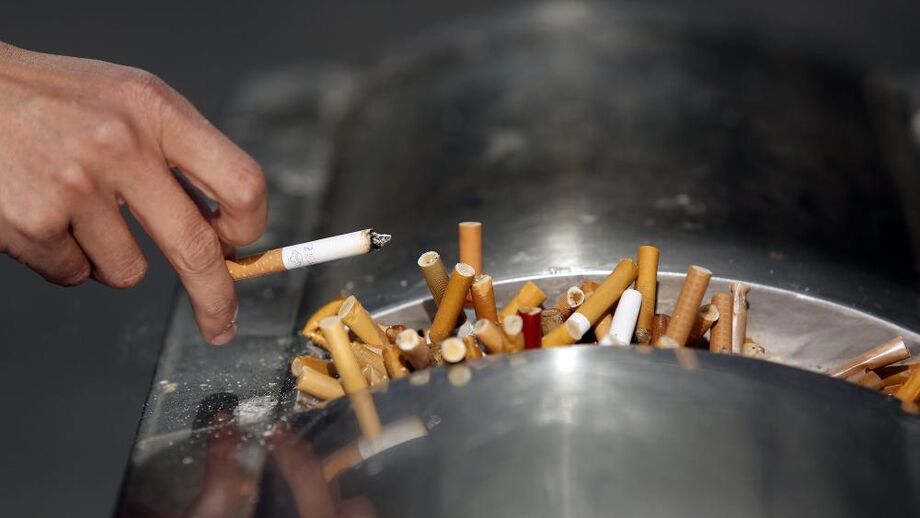 Lisboa: beatas e pastilhas elásticas no chão vão dar multa de até 1.500 euros