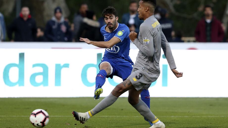 Gonçalo Tavares e Diogo Calila dão salto da Liga Revelação