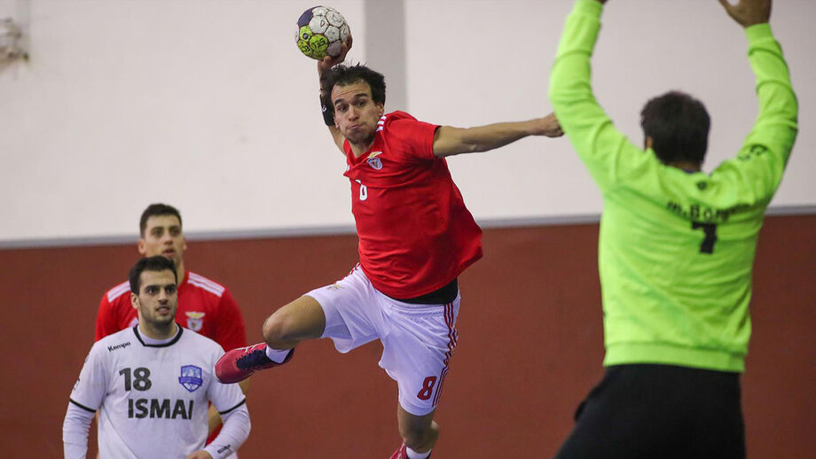Benfica regressa das férias