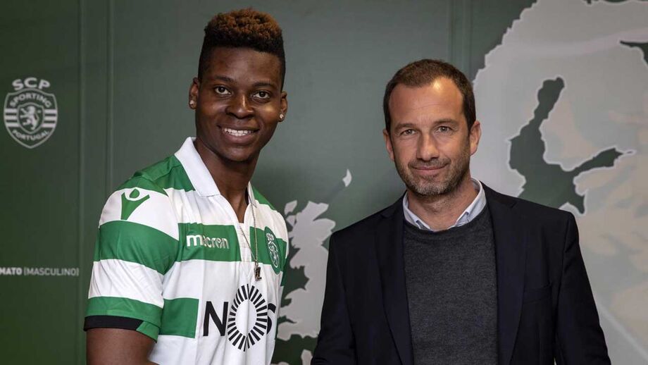 Benfica fez último esforço para tentar desviar Doumbia do Sporting: leia o documento em exclusivo