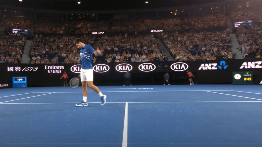Djokovic ultrapassou Tsonga para chegar à terceira ronda do Open da Austrália