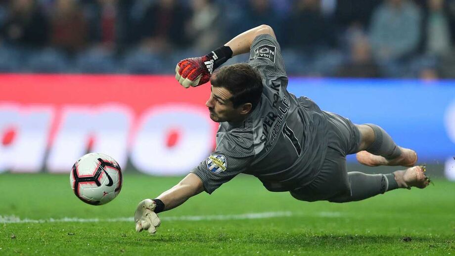 Espanhóis em peso em Chaves para ver Casillas