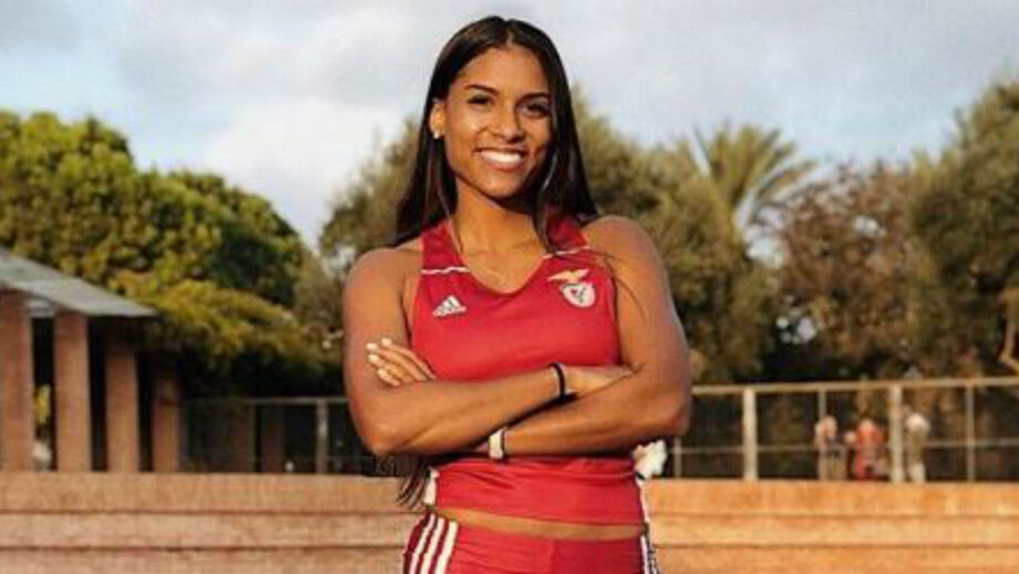 Triunfo de Teresa Carvalho na pista coberta em Valência