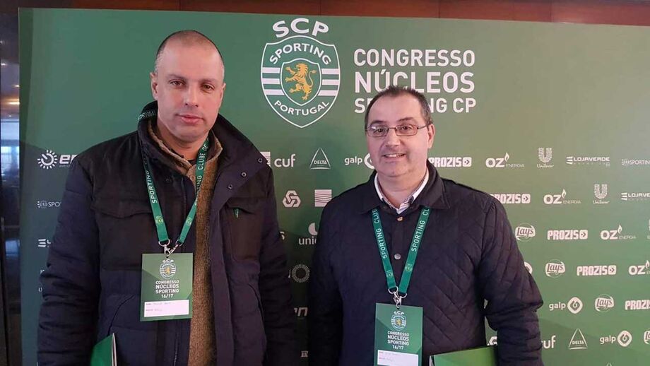 José Ramos (à direita) ao lado do líder do Núcleo do SCP de Braga, Daniel Pereira