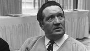 5.º - Jock Stein (26 títulos: 25 nacionais; 1 internacional)