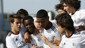 Benfica vence na Cova da Piedade