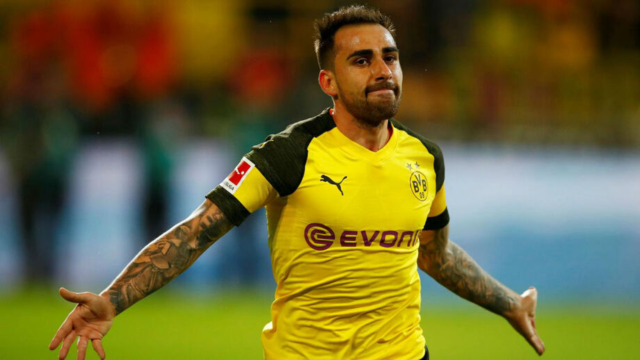 Borussia Dortmund avança para a contratação de Paco Alcácer