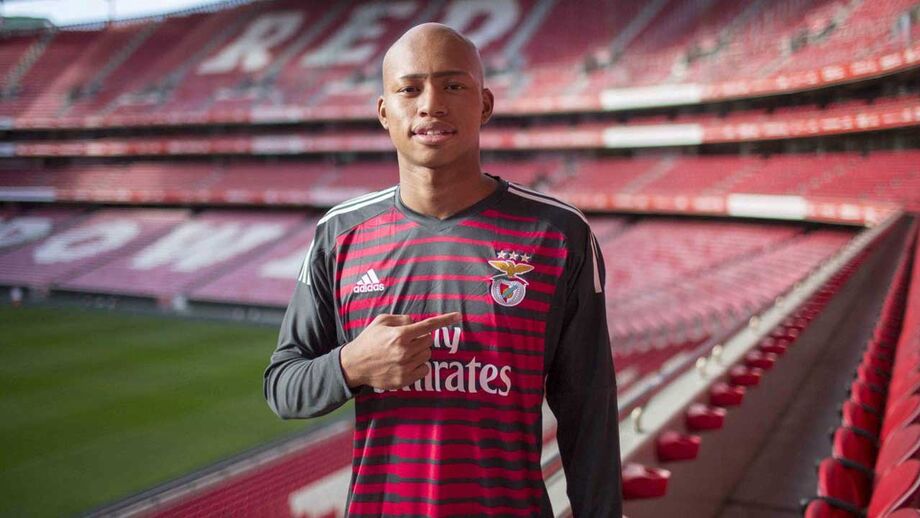 Gomes da Silva coloca novo guarda-redes do Benfica
