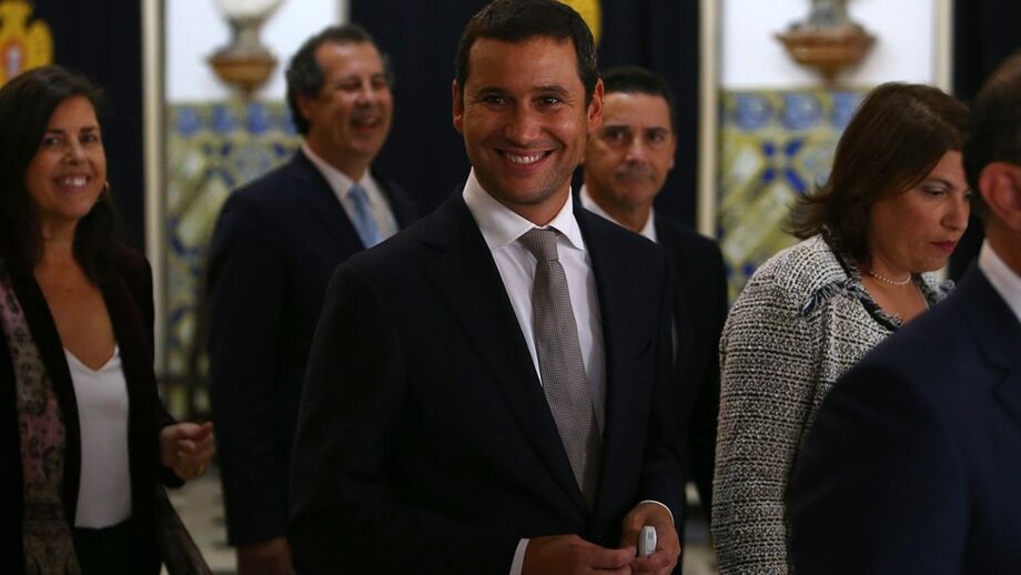 «Governo não tem planos para proibir diesel», garante Galamba