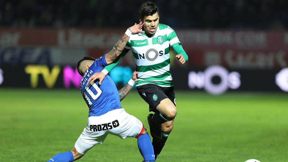 Zenit não desiste de Acuña