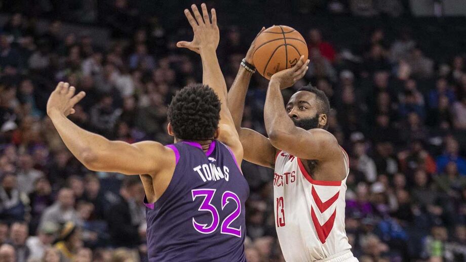 James Harden chega aos 31 jogos consecutivos a marcar 30 pontos ou mais