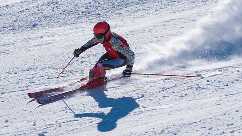 Queda impede Manuel Ramos de terminar prova de slalom gigante do FOJE