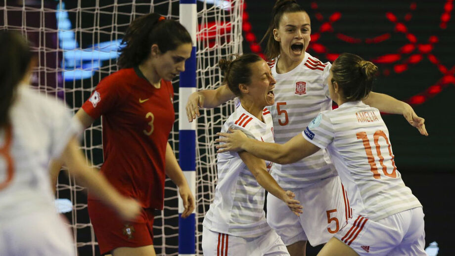 Espanha bate Portugal e conquista Europeu feminino