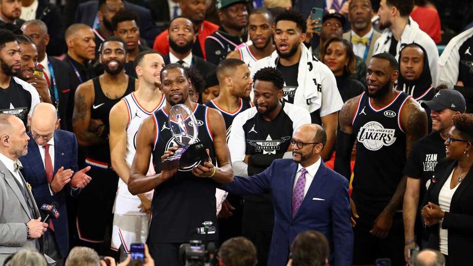 Kevin Durant leva LeBron James à vitória no fim de semana All Star